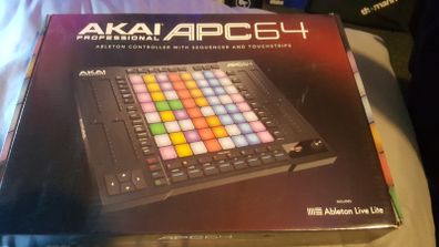 Akai APC64 - Ableton controller & 8 track sequencer