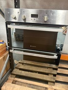 Hotpoint double oven for repair