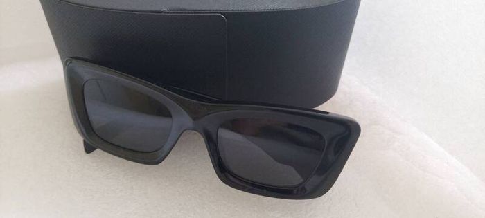 Authentic Prada SPR 13Z Sunglasses Promo