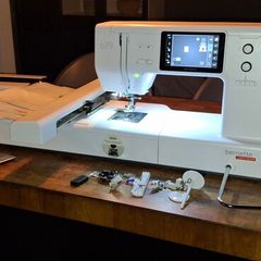 Bernette B79 Sewing Embroidery Machine