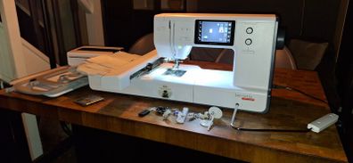 Bernette B79 Sewing Embroidery Machine