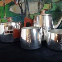 vintage Sona  tea set with biscuit barrel