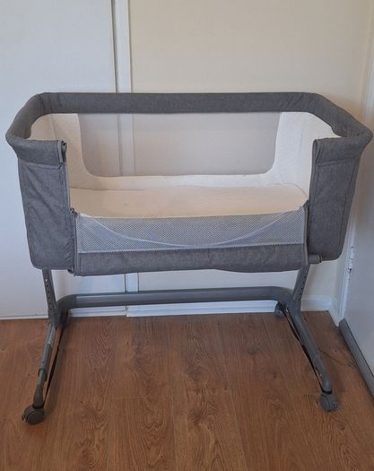 Baby Elegance bedside crib