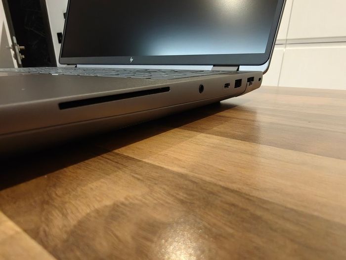 Amazing HP ZBook Fury G1i 16 | Ultra 7 | 32GB | 1TB | 16" WUXGA | RTX 8GB | Warranty | Win11