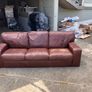 3 piece leather suite Image 2
