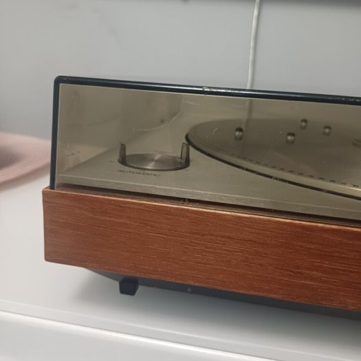Hifi Gold Bang and olufsen Beogram 1202 Fully Automatic Fully serviced Turntable with New original SP14 Cartridge and Stylus fully professionally serviced