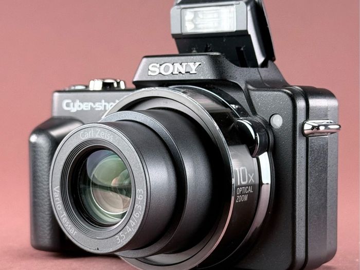 Sony Cyber-shot Dsc-h10 Digital Camera