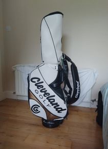 cleveland golf tour action bag