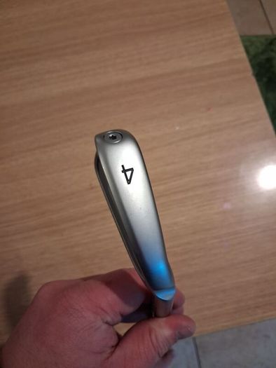 Brand new i230 4iron stiff