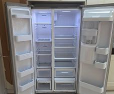 Samsung American style double fridge