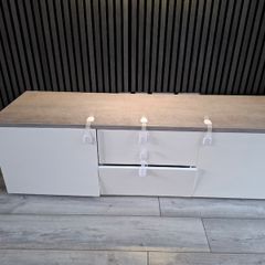 Tv unit