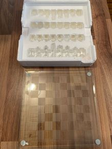 Glass chess set