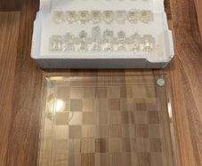 Glass chess set