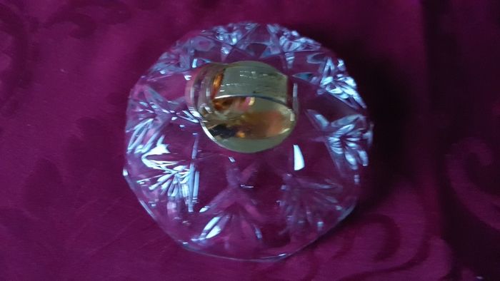 Killarney Crystal Cut Crystal Glass Happy Anniversary Lidded Jewelry Dish / Bowl With 22 Carat Gold Cover Handle and Footed Base Finishing Made In Ireland