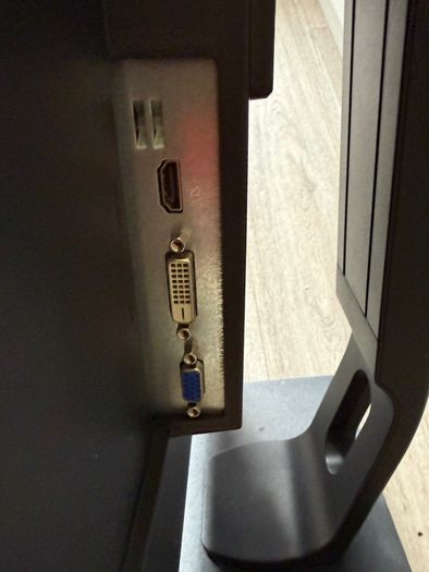 iiyama 24" monitor