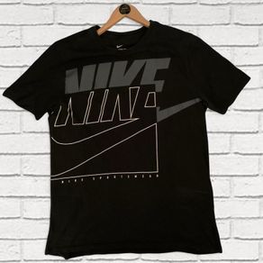 Nike T-Shirt