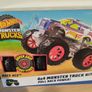 Hot Wheels Monster Trucks  Motor Maker Kitz 4x4 Monster Truck Kit Image 2