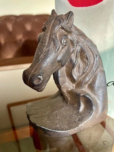 Set of 2 Textured Bronzed Metal Horse Head Bookends