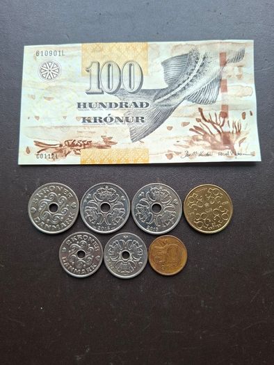 A Lot of one note and 7 coins from Faroe (1955-2001)