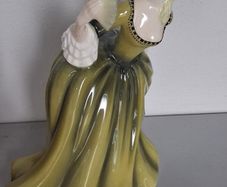 royal Doulton figurine