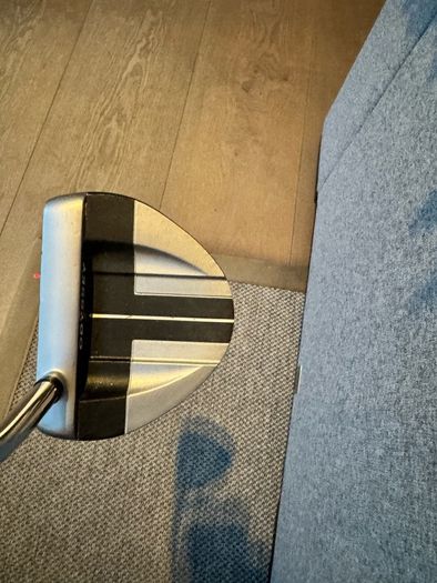 Odyssey White Hot Pro 2.0 V Line Putter 34 inches