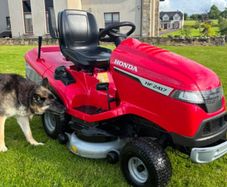 Ride on mower