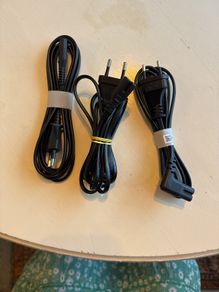 3 x European 2 pin plugs (Europlug Type C)