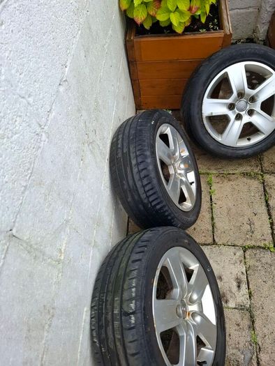 Audi Alloy's! Original Audi! PRICED TO SELL!