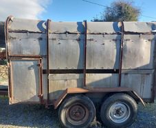 Cattle trailer