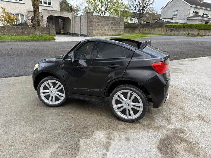 Kids electric car BMW Black m sport x6 Two Seater