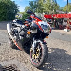 Aprilia RSV1000