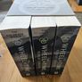 Throne of Glass Box Set & The Wheel of Time Box Set Image 5