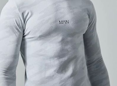 Man Active Seamless Camo Long Top