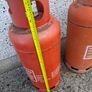 2 large empty gas cylinders Image 2