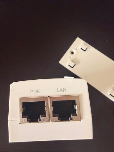 TP-link POE Injector 48v