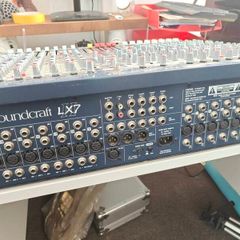 soundcraft LX7II  16 channel mixing desk.