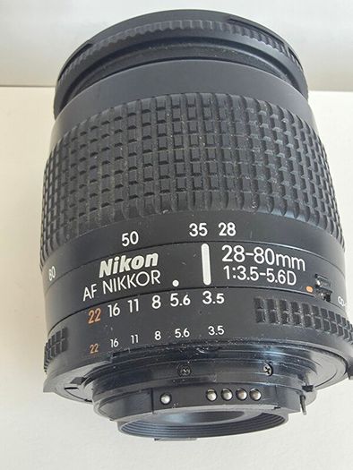 Nikon AF Nikkor 28-80mm zoom Lens