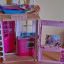 Barbie house and mermaid Barbie doll Image 2