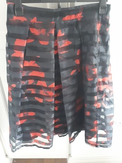 skirt midi