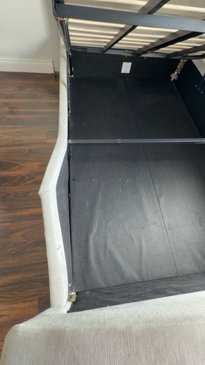 ottoman 4' bed
