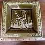 Vintage inisfree Potteries Lamplighter Square green plate 3D image and shamrock Image 2