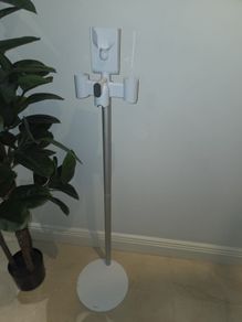 DYSON standing floor dock fir dyson v15 and v11