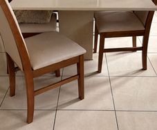 table amd chairs