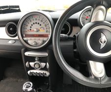 08 Mini One - For repair or Breaking