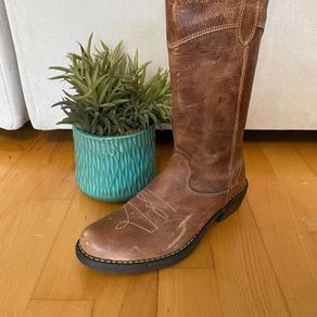 Gorgeous real leather cowboy boots
