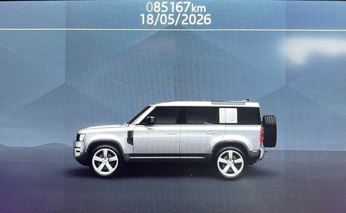Land Rover Defender 2021