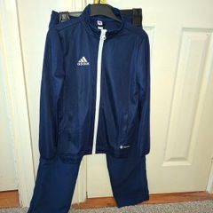 boy's adidas tracksuit set age 9-10years new with tags