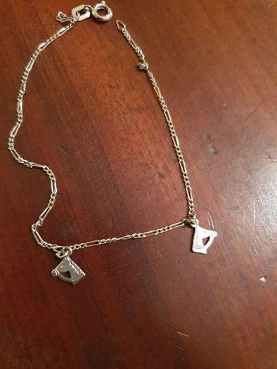 Silver horse head charm bracelet