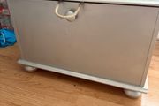 Shoe box