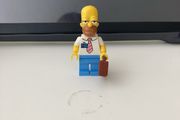 Lego Homer Simpson from Lego 71006